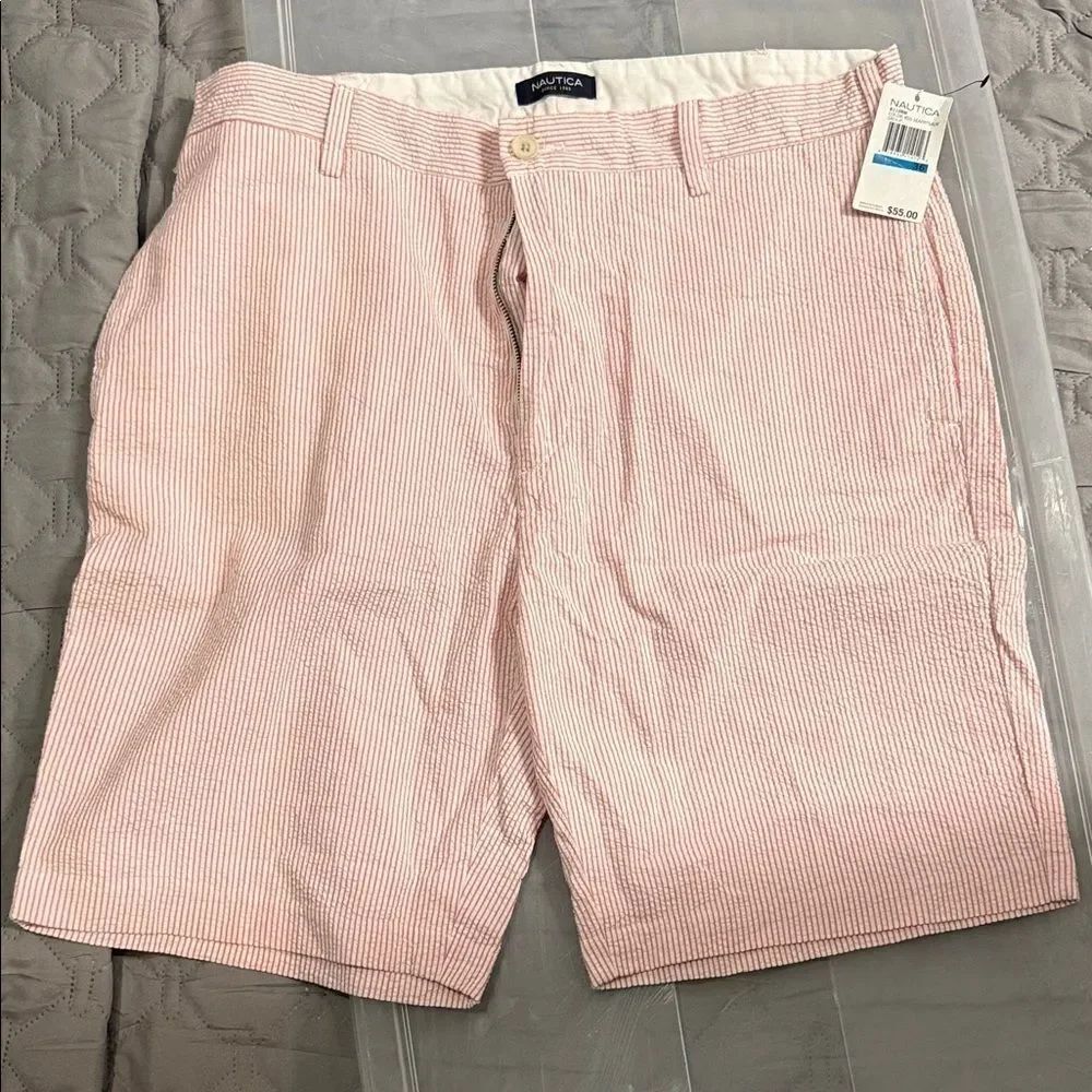 Nautica Men's Seersucker Red Striped Flat Front Shorts